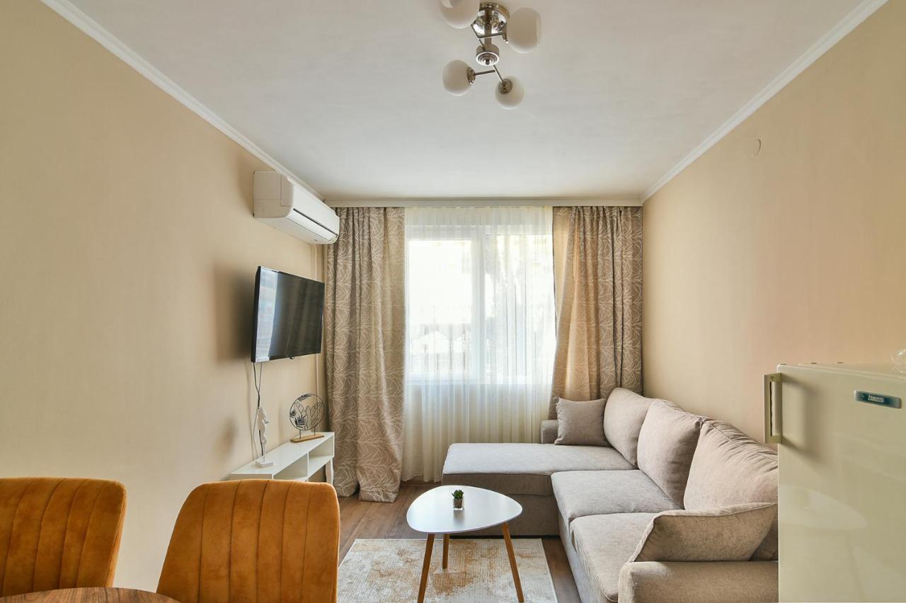 Top Location Flats In 바르나 외부 사진