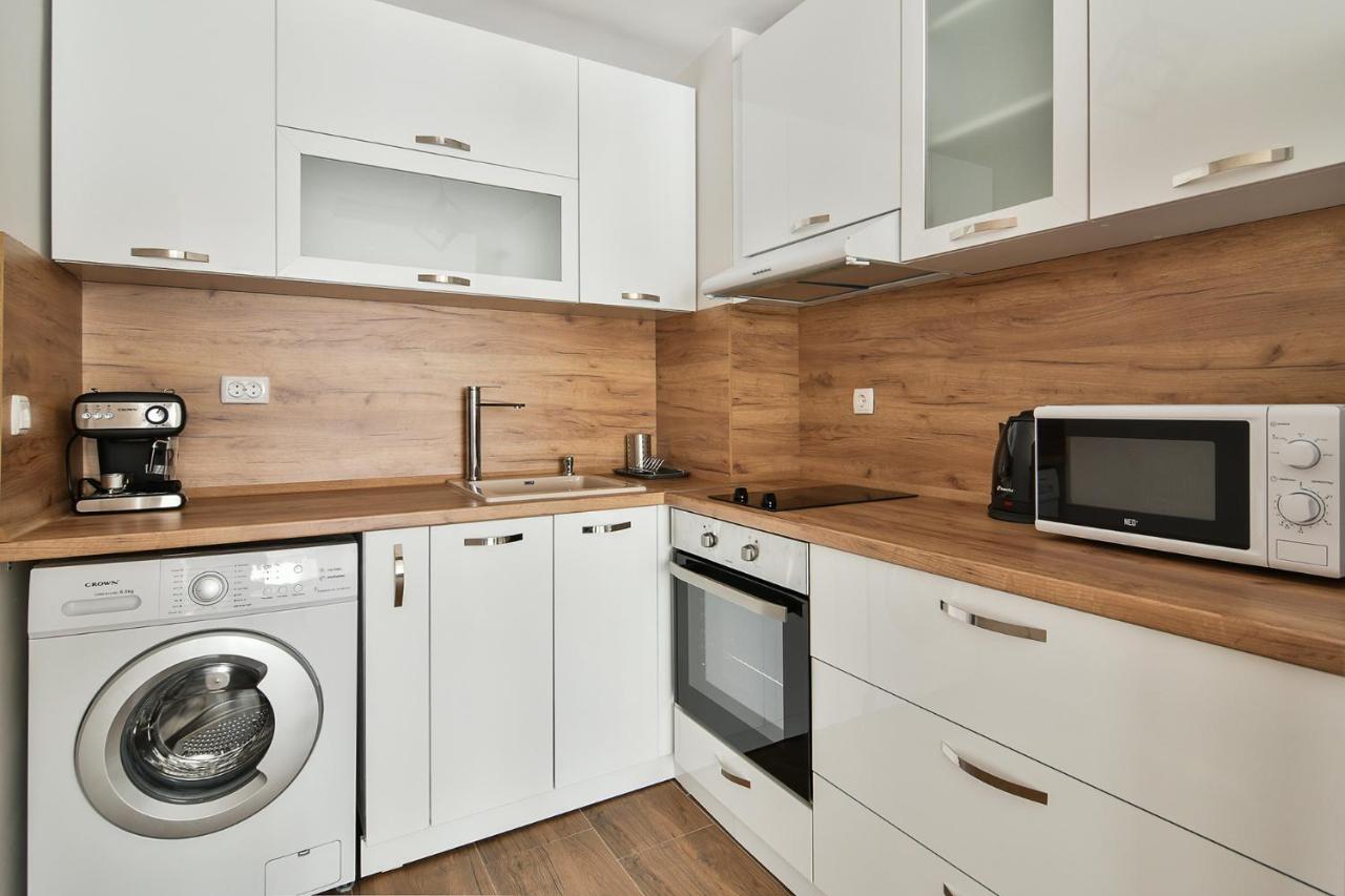 Top Location Flats In 바르나 외부 사진